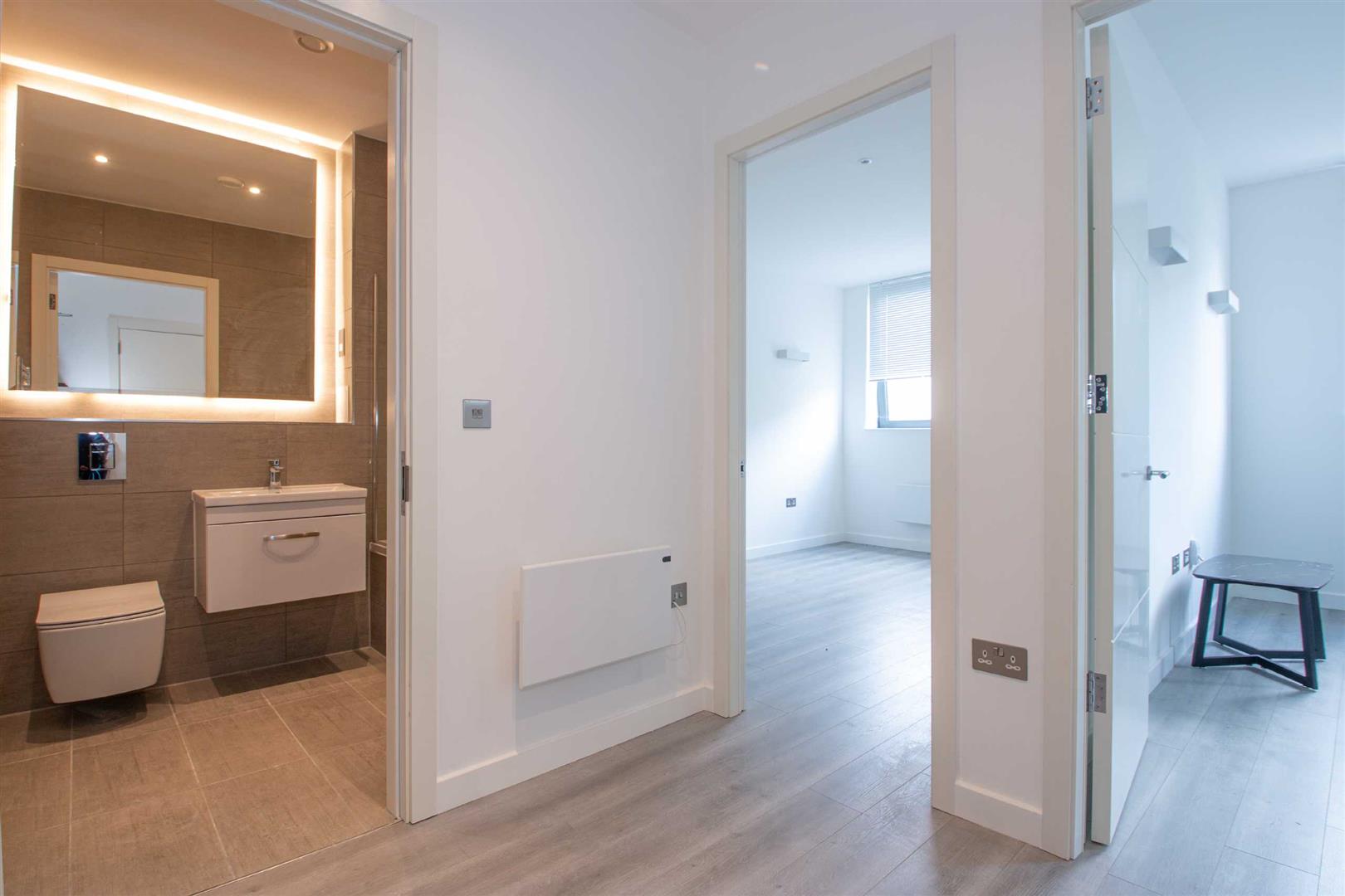 2 Foxhunter Drive, Linford Wood, Milton Keynes